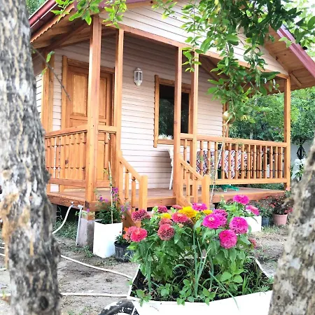 Caunos Bed & Breakfast *